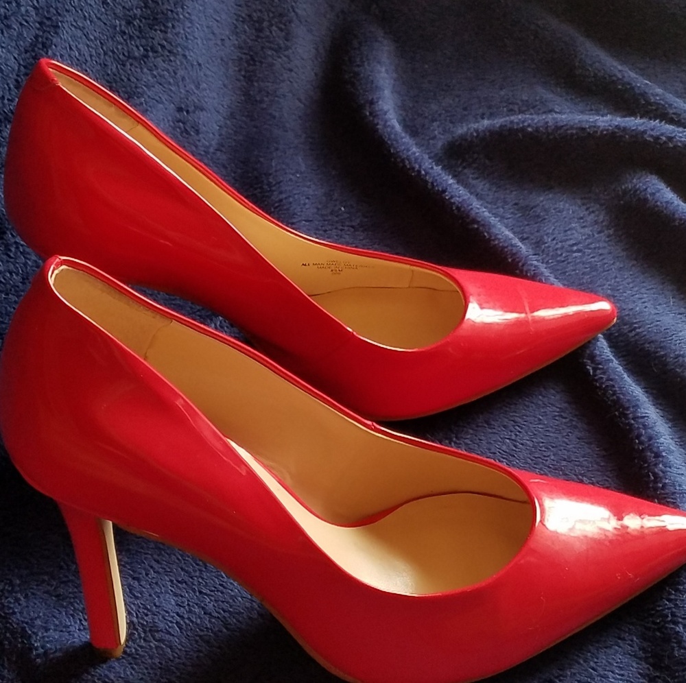 Punch (Hot Pink) Guess Pumps
